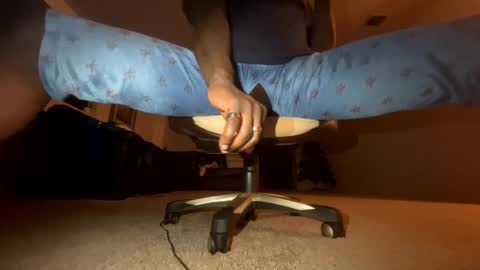 Snapshot of shatnerded chatting on 12-31-24, 08:15 shatnerded online show from 12-31-24, 08:15