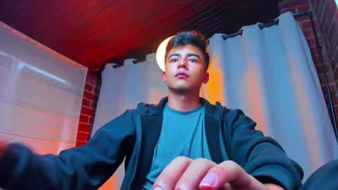 Snapshot of shawn__sanderson chatting on 01-09-26, 11:13 Shawn online show from 01-09-26, 11:13