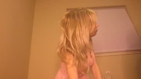 Shay Montgomery online show from 12-23-24, 01:18