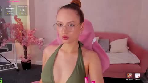 Amely online show from 06-13-26, 09:18