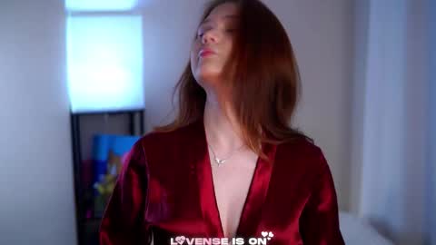 Lina online show from 03-08-26, 12:42