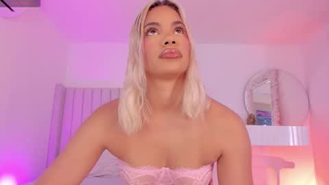 shelynna_azzul online show from 11-29-25, 08:56