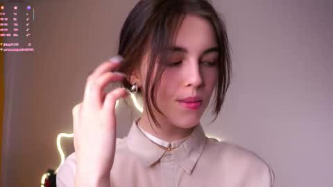 Snapshot of sheragroepper chatting on 02-04-26, 06:14 Mira online show from 02-04-26, 06:14