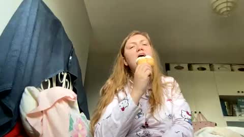 shereejenkins26 online show from 07-23-26, 06:17