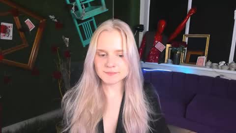 Snapshot of sherributlers chatting on 05-26-26, 05:14 Sweet Sherri online show from 05-26-26, 05:14