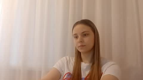 Lisa online show from 04-12-26, 09:47