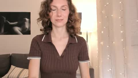 shesleepsnaked online show from 04-14-26, 04:35