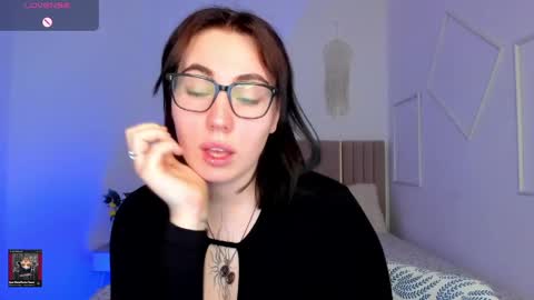 shiraazsh online show from 04-22-26, 05:32