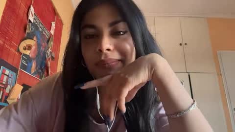 Karin online show from 04-05-26, 10:56