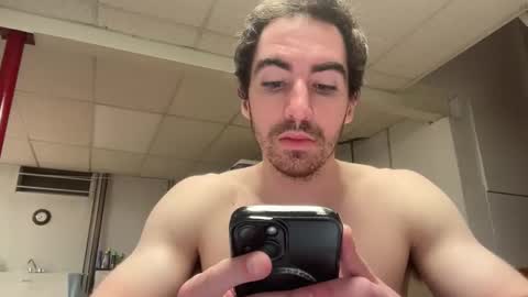 shirtlesshunk15 online show from 05-10-26, 02:17