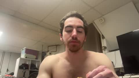 shirtlesshunk15 online show from 05-12-26, 10:18