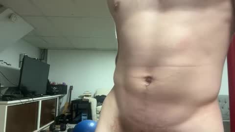 shirtlesshunk15 online show from 05-18-26, 04:51