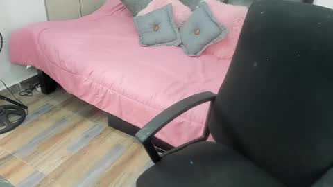 Shofia Beltran online show from 05-27-26, 07:11