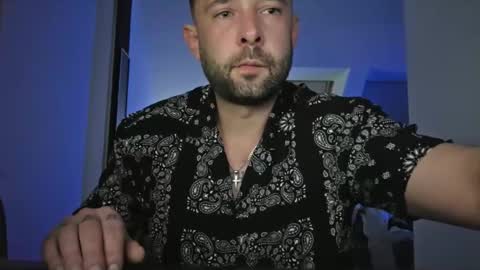 shouu516564 online show from 04-05-26, 07:33