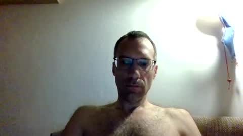 Dniel Gyrffy online show from 09-11-25, 03:28