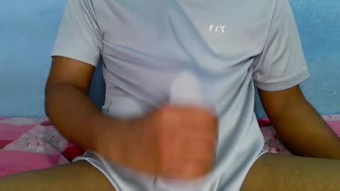 shyeyes online show from 12-06-24, 03:22