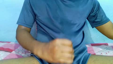 shyeyes online show from 02-01-25, 08:08