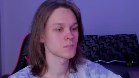 Snapshot of shy_nny chatting on 09-30-25, 10:09 Mark online show from 09-30-25, 10:09