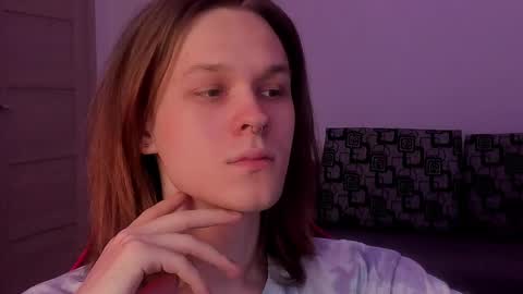 Snapshot of shy_nny chatting on 10-07-25, 11:07 Mark online show from 10-07-25, 11:07