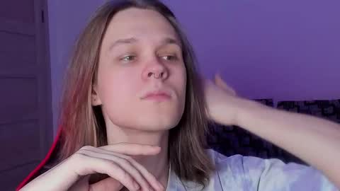 Snapshot of shy_nny chatting on 10-14-25, 11:11 Mark online show from 10-14-25, 11:11