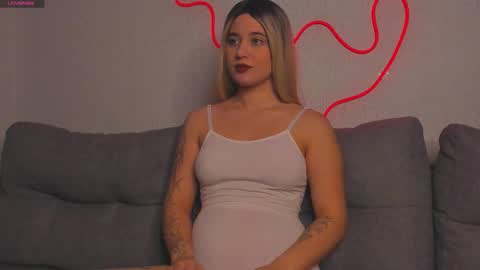 Mary online show from 11-02-25, 06:21