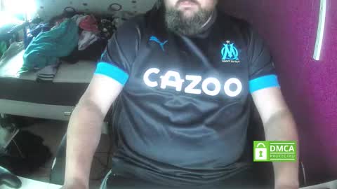 shyguy online show from 10-19-25, 03:23