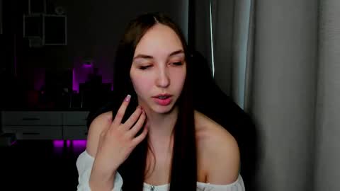 SIA online show from 05-18-26, 04:07