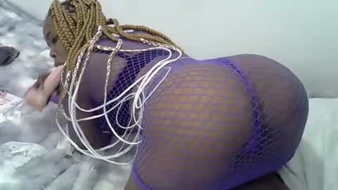 Sianrazia online show from 09-17-25, 09:16