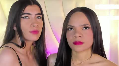 Siara and Zoe tattoo online show from 06-02-26, 10:34
