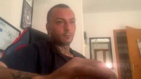 sidvicious23cm online show from 09-23-25, 07:55