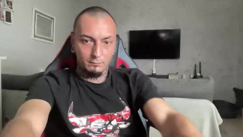 sidvicious23cm online show from 04-07-26, 04:18