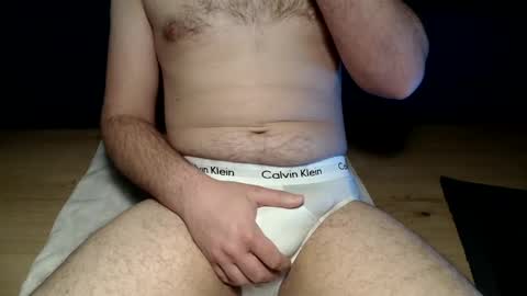 Snapshot of siegen81 chatting on 02-14-25, 07:33 siegen81 online show from 02-14-25, 07:33