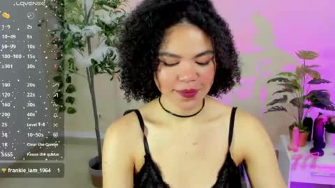 Vaiolet online show from 04-16-26, 03:13