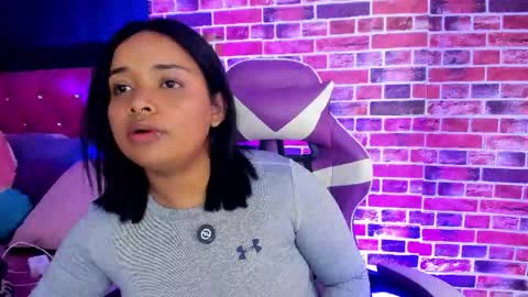 sienna_lux01 online show from 04-16-26, 02:34