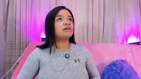 Snapshot of sienna_lux01 chatting on 06-14-26, 02:24 sienna_lux01 online show from 06-14-26, 02:24