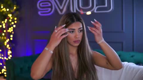 Sienna online show from 01-19-26, 11:14