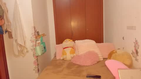 sierra_violet online show from 05-06-26, 06:13