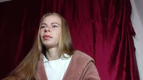 JULIANA online show from 04-04-26, 08:06