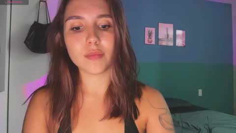 You fav Miss Si online show from 05-11-26, 02:45