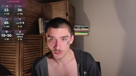 Snapshot of silly_cybin chatting on 05-06-26, 03:35 cybin online show from 05-06-26, 03:35