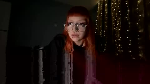 Snapshot of silly_soul chatting on 03-14-26, 11:10 Mia online show from 03-14-26, 11:10