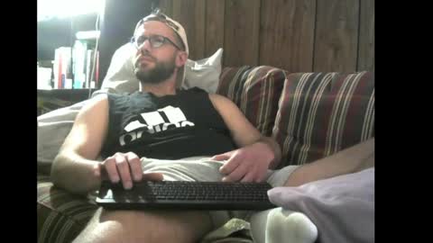 silu1027 online show from 04-12-26, 07:19