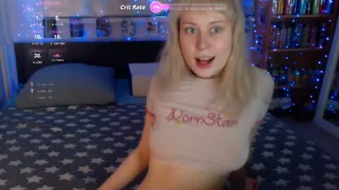 Snapshot of silvercherub chatting on 06-12-26, 11:31 silvercherub online show from 06-12-26, 11:31