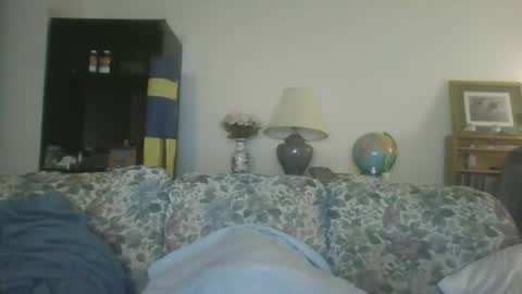 Snapshot of silverfunfox chatting on 06-15-26, 03:31 silverfunfox online show from 06-15-26, 03:31