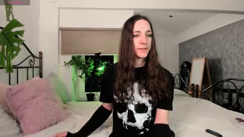 silvermuse online show from 03-15-26, 08:15