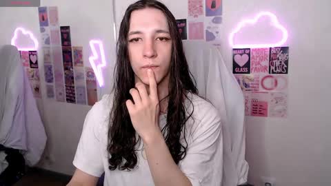 silvermuse online show from 04-03-26, 05:44