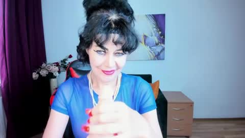 Silvia Wallec online show from 06-30-26, 11:33
