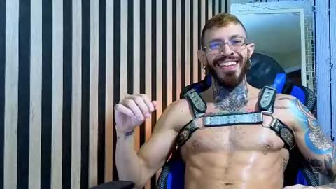 Snapshot of simon_rz chatting on 06-10-26, 12:04 Simon online show from 06-10-26, 12:04