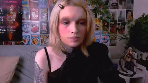 Simona online show from 11-15-25, 12:19