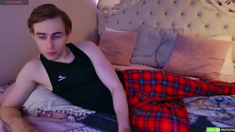 Simon online show from 07-17-26, 03:24